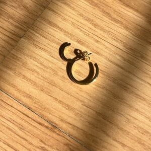 The M Jewelers Double Hoop Ear Suspender Cuff Gold